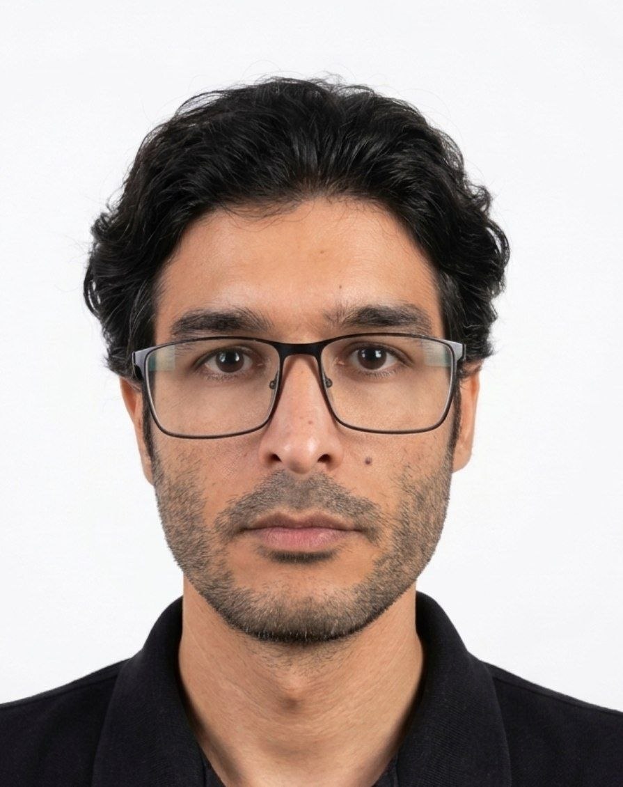 Portrait of Behrooz Parham